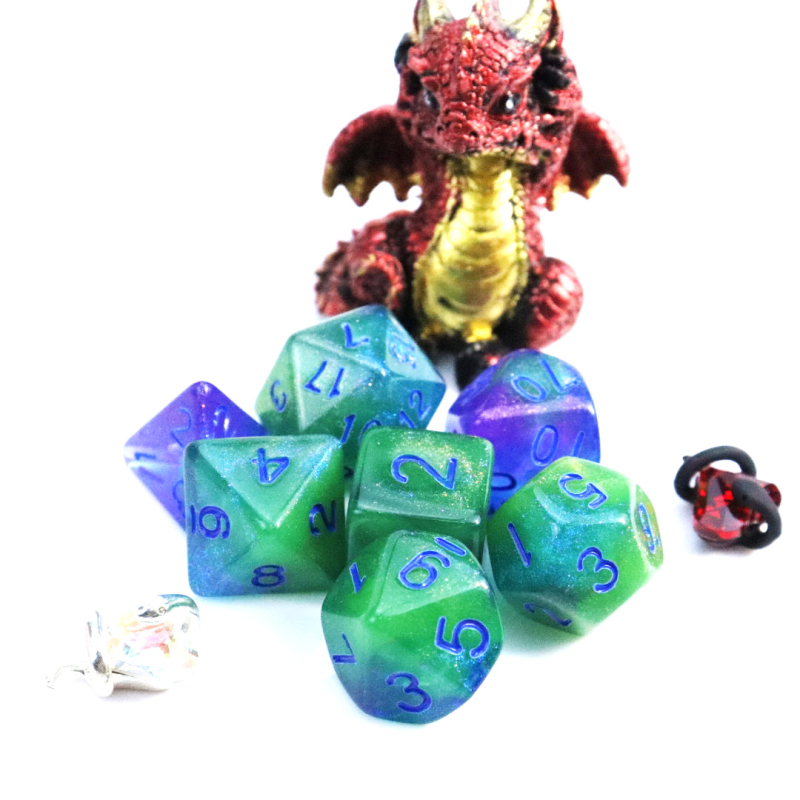 DnD set višestranih kocki - akrilne, svjetleće kamuflažne kocke s trobojnim zvjezdanim nebom, prilagodljive