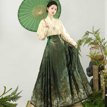 Ženski Hanfu u Ming stilu s zlatnom vezom i cvjetnim motivima, suknja s likom konjske glave, set rukava s dizajnom aviona, modernizirani cheongsam za svakodnevnu etničku modu