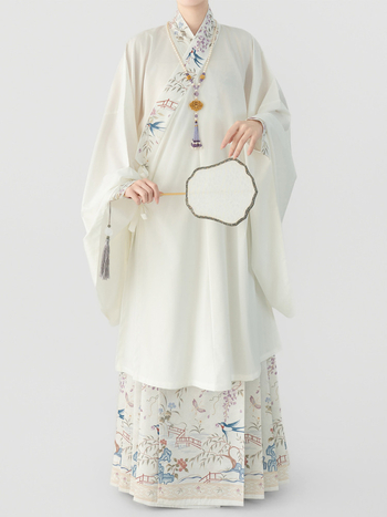Hanfu za žene, Ming stil, duga haljina s izvezenim ukrasima i patchworkom, preklopni ovratnik, svakodnevna upotreba, jesen-zima