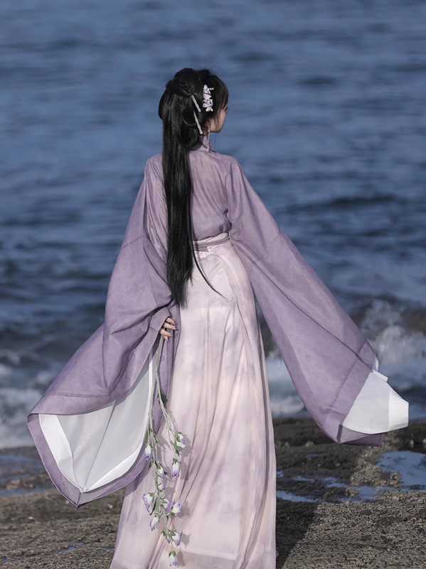Ženski hanfu u Wei Jin stilu: preklopni ovratnik, široki rukavi, lagani ljetni model, drevni kostim s nježnim eteričnim sjajem, osmerostruka suknja