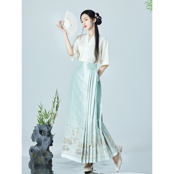 Hanfu inspiriran top s kratkim rukavima i preklopnim ovratnikom, gusta izvezenost z zlatnom nitom, Mamian suknja