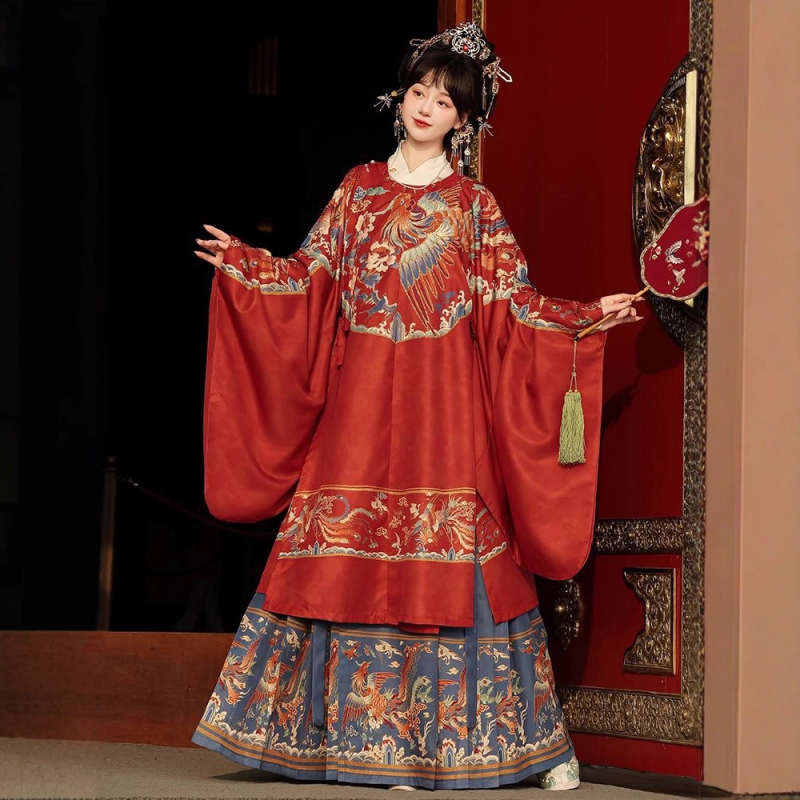 Hanfu za najbolju prijateljicu: Ming stil ispisana duga haljina s okruglim izrezom i Mamian suknja, jesensko-zimski outfit set