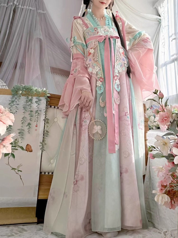 Ženski Hanfu ruqun do prsa, model 2026, proljeće–jesen, poboljšan Tang stil, eteri Han elementi, svakodnevni drevni kostim