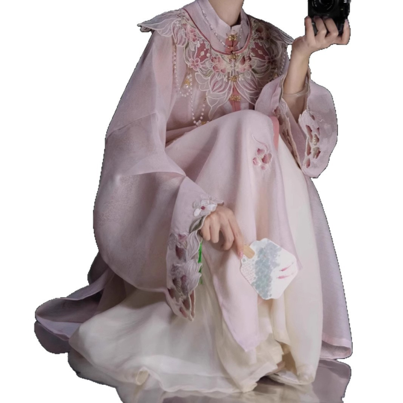 Hanfu u Ming stilu, poboljšan model, s ramena u stilu oblaka i stojećim ovratnikom; komplet za svakodnevno nošenje, izlazak i putovanja