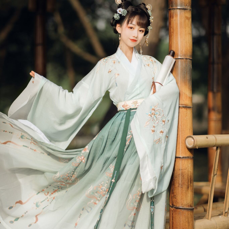 Ženski Hanfu dvodijelni set s preklopnim ovratnikom, top do struka i širokim rukavima, Wei Jin stil, svakodnevna odjeća za proljeće i jesen.