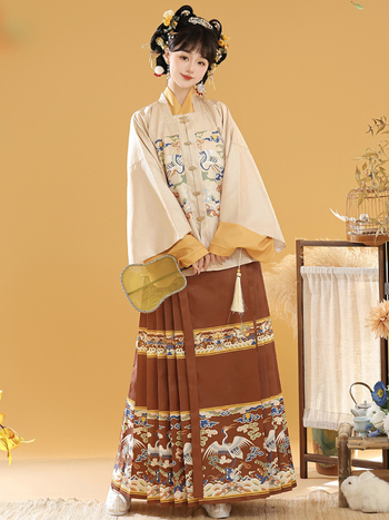Hanfu ženski set u Ming stilu s jacquard jaknom kratkih rukava i suknjom Horse-face za jesen-zimu