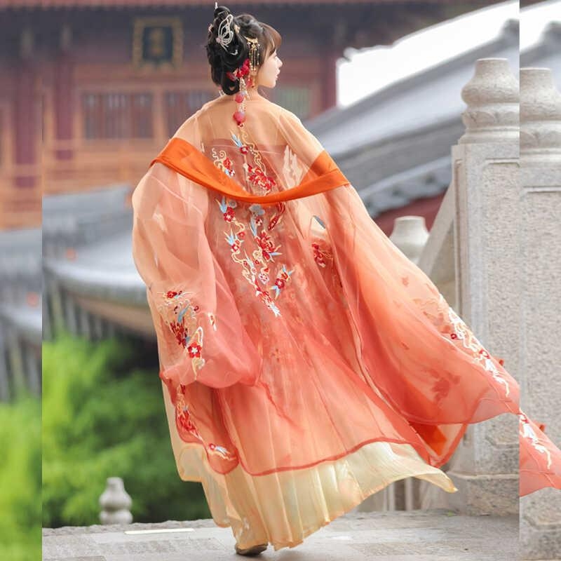 Hanfu set za žene s teškom izvezom Hezi suknja, inspiriran dinastijom Tang, dužina do prsa, svakodnevna upotreba kroz četiri sezone