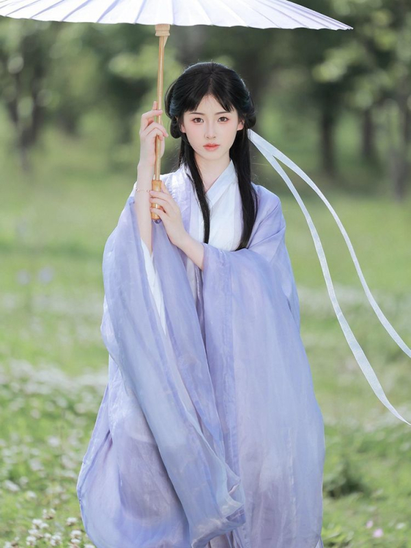 Ženski Hanfu u Wei–Jin stilu, očaravajući drevni izgled, dugi široki rukavi, preklopni ovratnik, jednodelna haljina iz dinastija Južne i Sjeverne