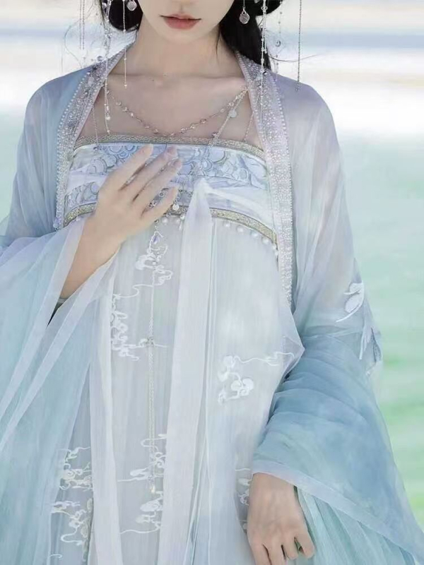 Hanfu iz mitološke serije, originalni dizajn, bogato izvezen top s širokim rukavima i suknja do prsa, motiv Tang cvijet, proljeće-ljeto kolekcija