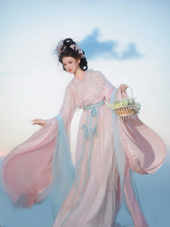Ženski Hanfu set u stilu Wei–Jin dinastije, starodavni lepršavi silueta sa širokim rukavima i ravnim rubom, komplet s gornjim dijelom i suknjom