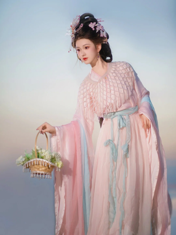 Ženski Hanfu set u stilu Wei–Jin dinastije, starodavni lepršavi silueta sa širokim rukavima i ravnim rubom, komplet s gornjim dijelom i suknjom