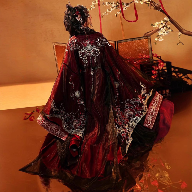 Red Lotus Industry Fire Unisex Hanfu s ravnim rubom, roba dinastije Jin, izvorni dizajn, teška izvezena