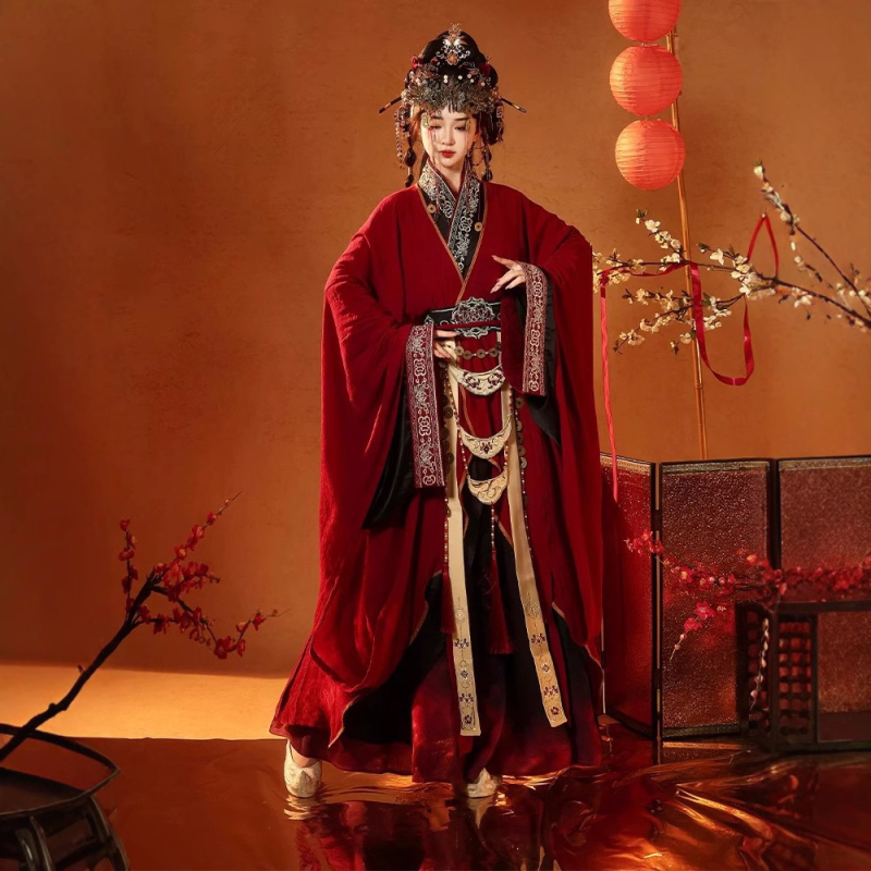 Red Lotus Industry Fire Unisex Hanfu s ravnim rubom, roba dinastije Jin, izvorni dizajn, teška izvezena