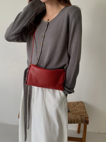 Mala ženska crossbody torbica od kože koze s rastlinskom obradom, prava koža, elegant dizajn