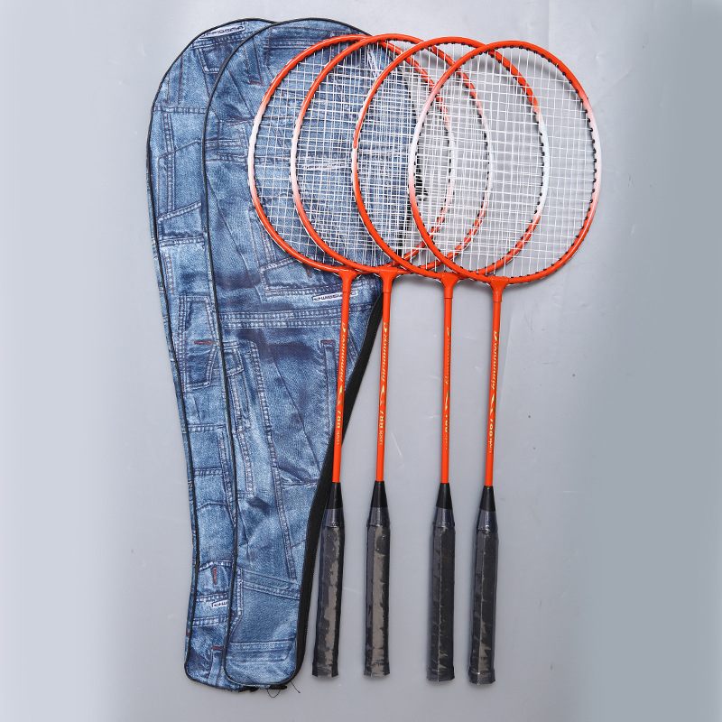 Két badmintonütő edzőkészlet kezdőknek, középiskolások számára, otthoni használatra