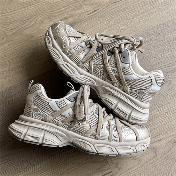 Férfiaknak lélegző, mindennapi stílusú futócipő platformával és vastag talppal a magasság növeléséért, hálós felület, záródás fűzőkkel, dad sneakers, YH07