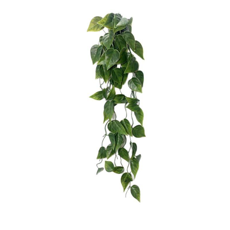 Изкуствени pothos, листа Turtle-Back Monstera и евкалиптови клонки в букет за домашна декорация