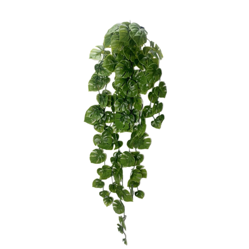 Изкуствени pothos, листа Turtle-Back Monstera и евкалиптови клонки в букет за домашна декорация