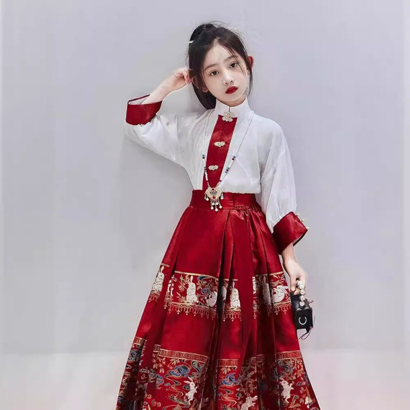 Hanfu set za djevojčice — ljetna lagana suknja, Ming stil, životinjski uzorak