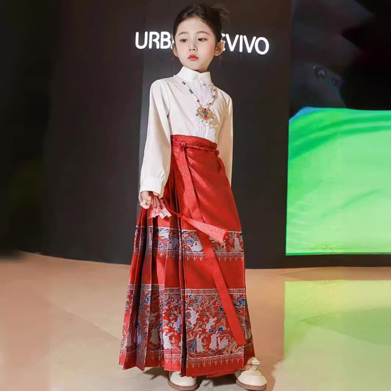 Hanfu set za djevojčice — ljetna lagana suknja, Ming stil, životinjski uzorak