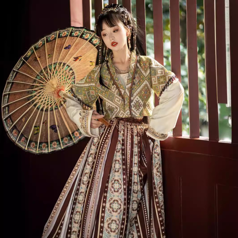 Hanfu u Tang stilu s egzotičnim dunhuanskim prizvukom, suknja s konjskom licem – ženski set za četiri sezone, jesen-zima