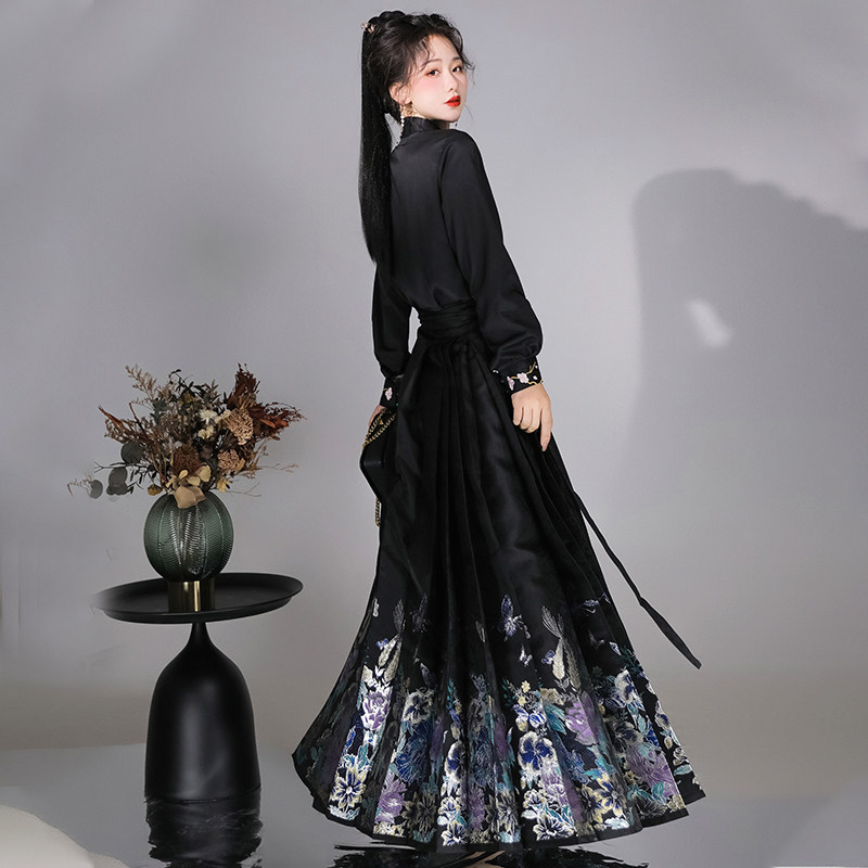 Luozhu Hanfu za žene, Ming inspiriran stil, gradijentna izvezena bluza s visokim ovratnikom i suknja Horse-Face s perlama