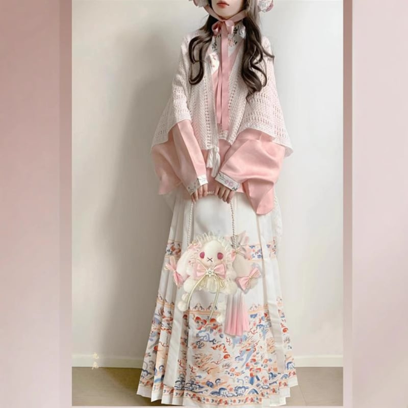 Hanfu u Ming stilu s Han-Yang eklektikom, kratka jakna s ovratnikom, rukavi tipa pijpa, suknja s motivom konjske lice, Lolita jesen-zima komplet
