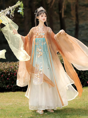 Zizhi Yutang originalni Hanfu za žene — Yunjin Chunhua — Dvije dijelni set s topom do prsa i širokim rukavima, gusta izvezenost, antički stil
