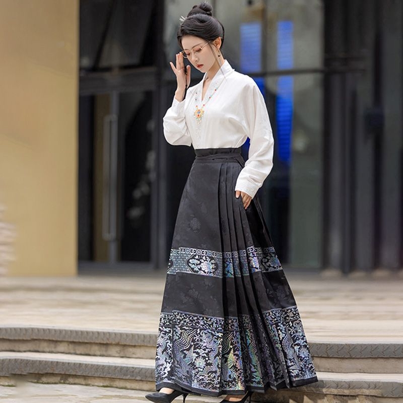 Ženski Hanfu u Ming stilu, komplet za proljeće-jesen 2025, Ma Mian suknja s bisernom ukrasom, svakodnevna nosivost, ravni rukavi, novi kineski stil