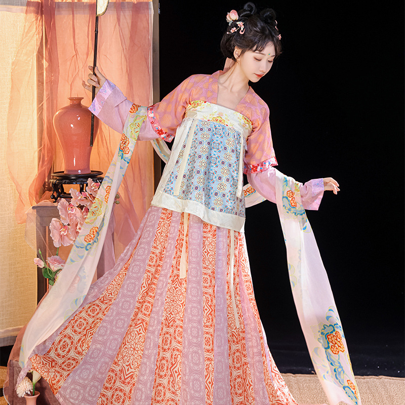 Hanfu set za žene: tradicionalni kineski stil s Tang stilom vanjske jakne, top s okruglim izrezom i ruqun suknja za proljeće i ljeto