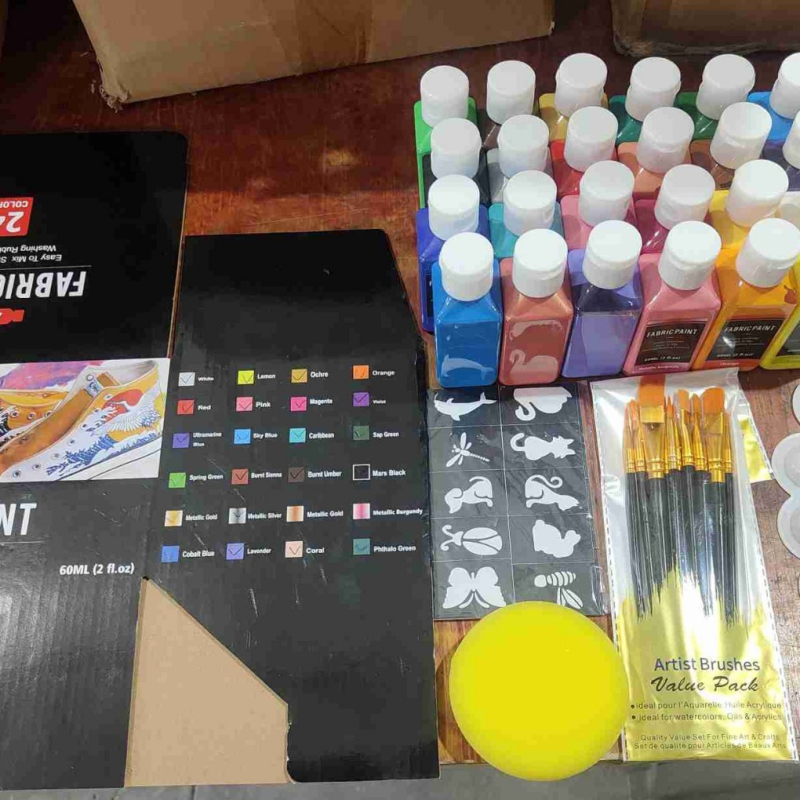 24 boje tekstilnih pigmenata, bočice 60 ml – DIY ručno slikanje odjeće, majica i platnenih tenisica; pigmenti ne blijede, vodootporni
