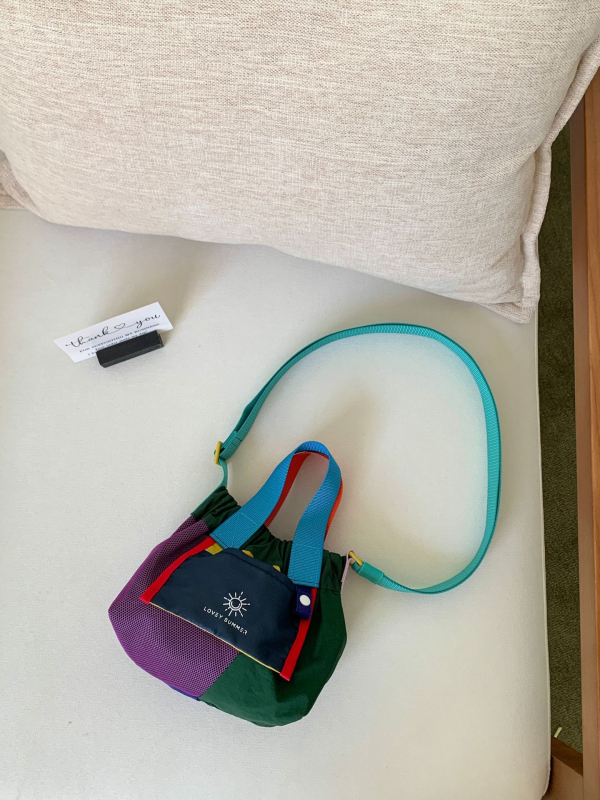 2025 nova dopamin boja blokirana torbica za telefon, lagana, vodootporna najlonska crossbody torba