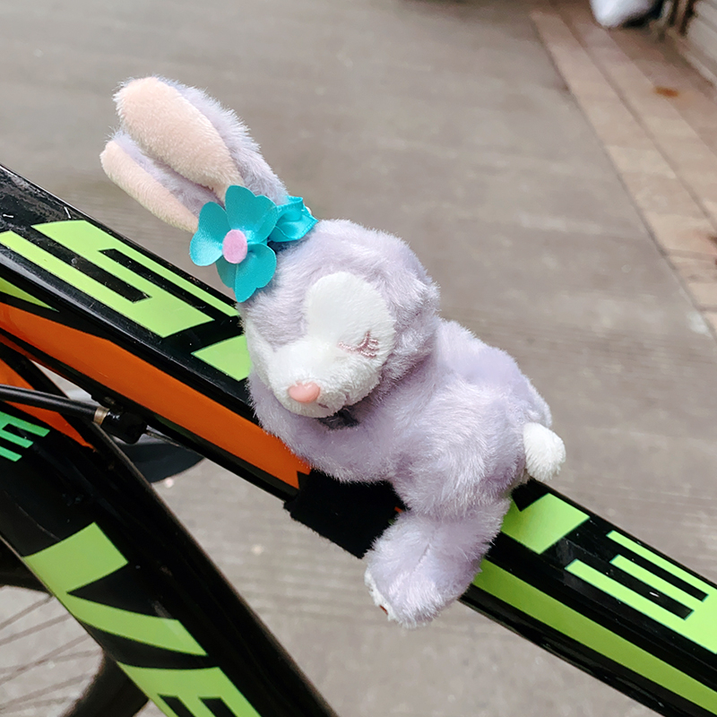Χαριτωμένο plush κρεμαστό για ποδήλατο – διακόσμηση για ποδήλατα δρόμου και βουνού, σχέδιο panda και δεινοσαύρου
