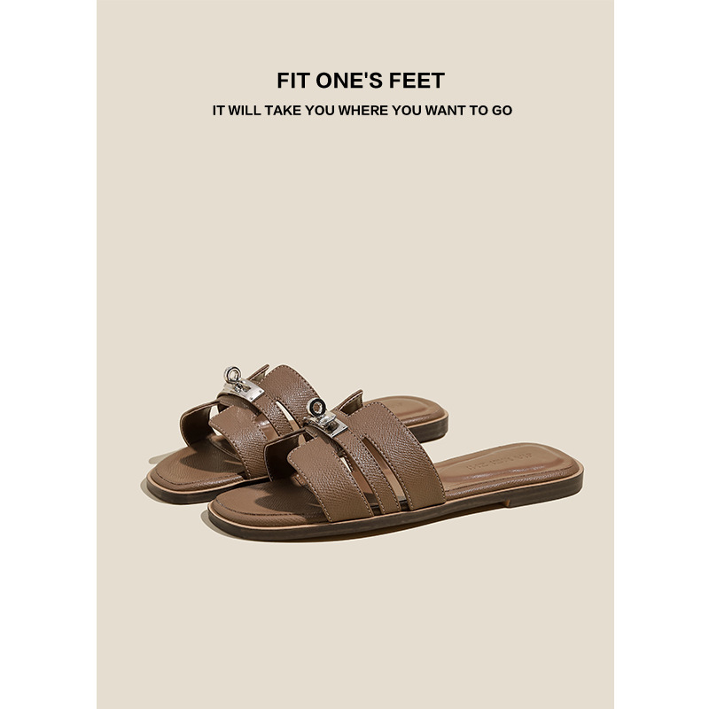 Ženske sandale za plažu u jednoj boji, ravna podloga, četvrtasti vrh, metalna kopča i prorezani dizajn, casual slip-on sandale za ljeto 2025