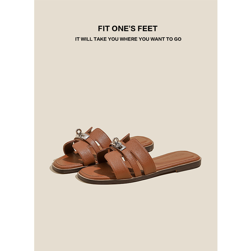 Ženske sandale za plažu u jednoj boji, ravna podloga, četvrtasti vrh, metalna kopča i prorezani dizajn, casual slip-on sandale za ljeto 2025