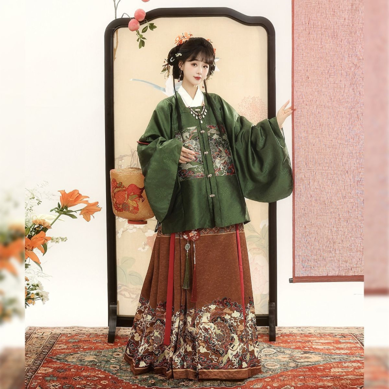 Zhi Yutang izvorni Ming stil Hanfu, Godina Konja, Kvadratni ovratnik, patchwork vezenje, jesensko-zimski komplet s Horse-Face suknjom
