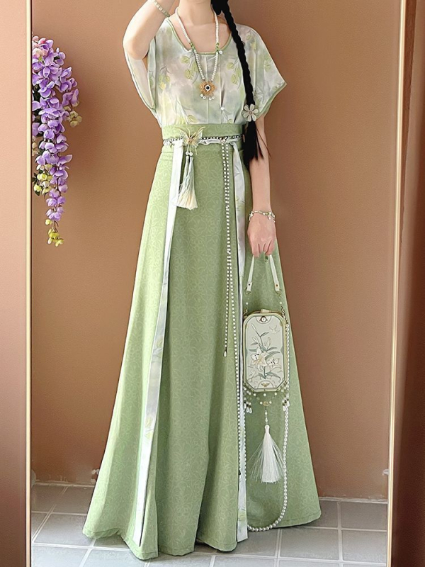 Ženski Hanfu, ljeto 2025, nadahnut dinastijom Song, Tang stil kratkih rukava, set s geometrijskim uzorkom i suknjom