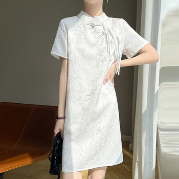 Új kínai stílusú retro ruha nőknek, szatén jacquard anyagból, elegáns, sokoldalú, hétköznapi, egyszerű, hosszú ruha