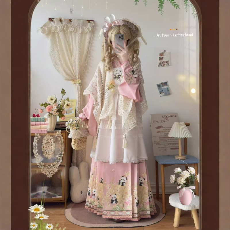 Hanfu set za odrasle žene s kinesko-zapadnom fuzijom, Ming stil panda vez, rukavi u stilu pipa, Lolita proljetni set za fotografiranje