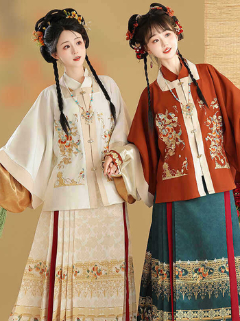 Ženski Hanfu u Ming stilu s izvezenim kvadratnim ovratnikom i Mamian suknjom