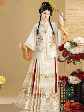 Ženski Hanfu u Ming stilu s izvezenim kvadratnim ovratnikom i Mamian suknjom