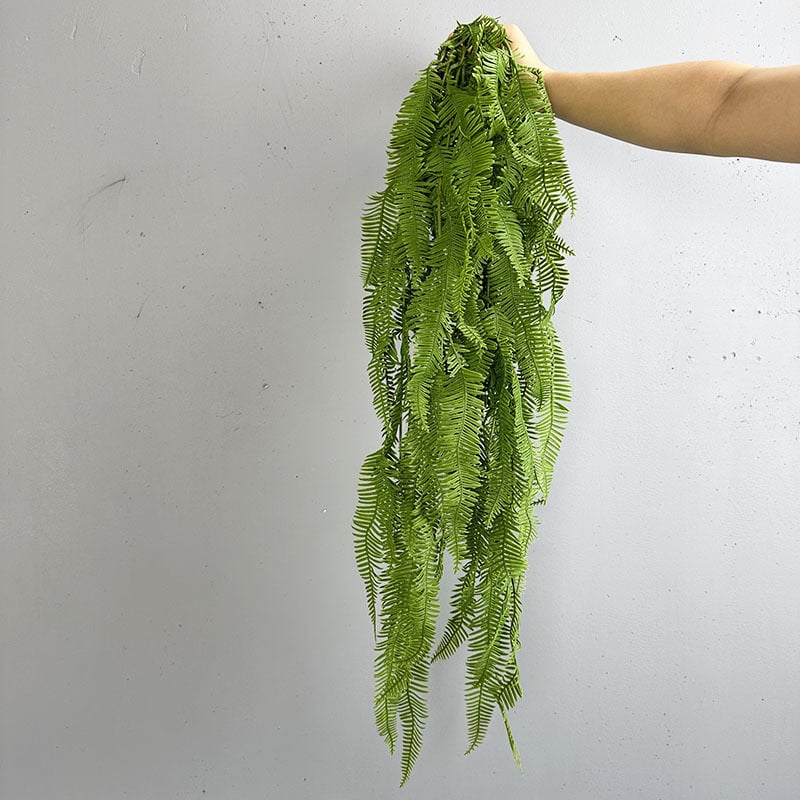 Ratan artificial și plante verzi pentru decor mural cu ferigă și flori