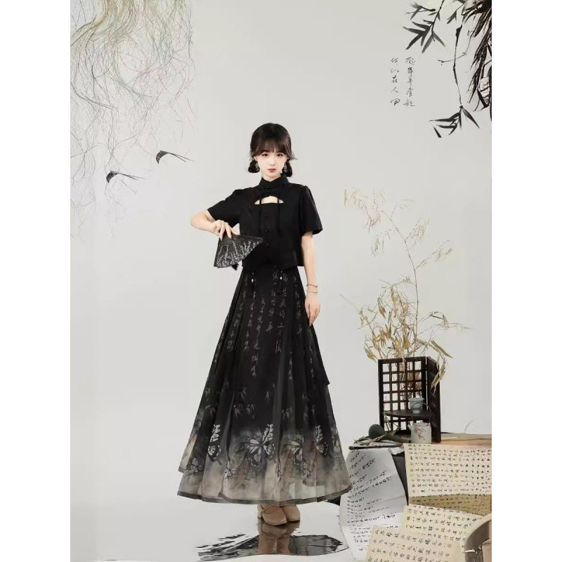 Butterfly Whisper 2024 kineski stil Hanfu set za žene, siva brokatna haljina i suknja s kaligrafskim motivom konjske glave, Horse-Face