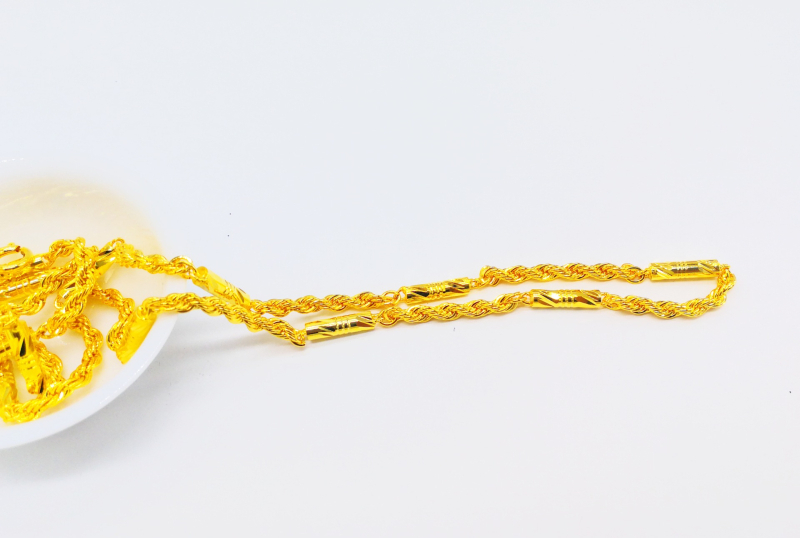 Pozlaćena mesingana ogrlica, unisex, cilindrični zavojni dizajn, zmijski lanac, duljina 51–80 cm