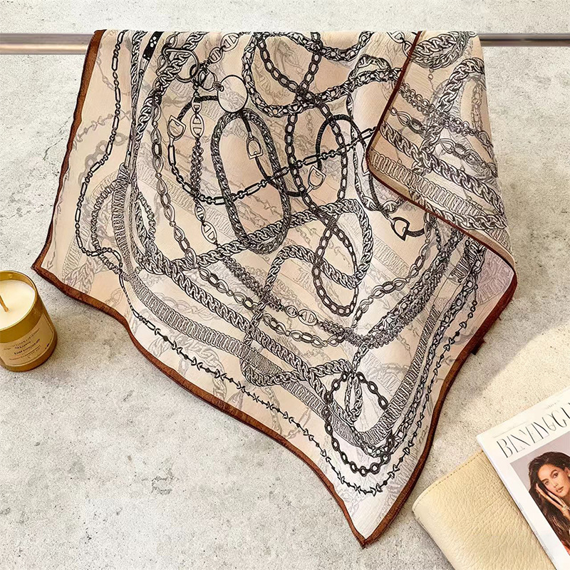 Šal u korejskom stilu za jesen-zimu, kvadratni 70x70 cm s retro lancem i baršunastim osjećajem, elegantan i svestran ženski šal