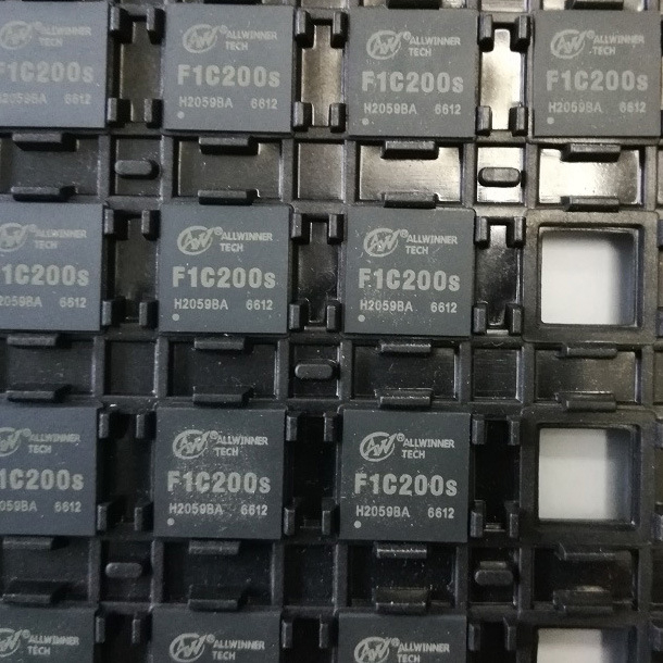 F1C100S/200S/3500 čipovi za automobilsku multimediju Headrest i PCBA rješenje — prilagodba