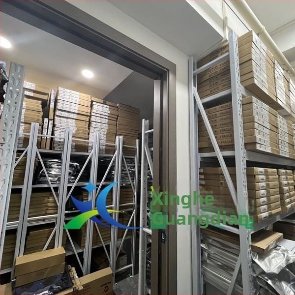 AK7720AVT upravljački IC, XPEX, 3.3V, QFP-100 paket
