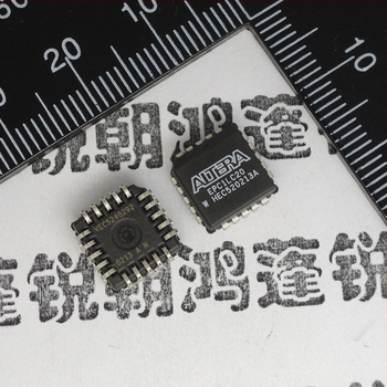 EPC1LC20 1‑mbitna memorija PLCC-20 IC za FPGA PROM za konfiguraciju