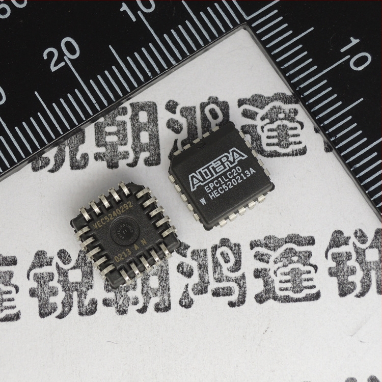 EPC1LC20 1‑mbitna memorija PLCC-20 IC za FPGA PROM za konfiguraciju