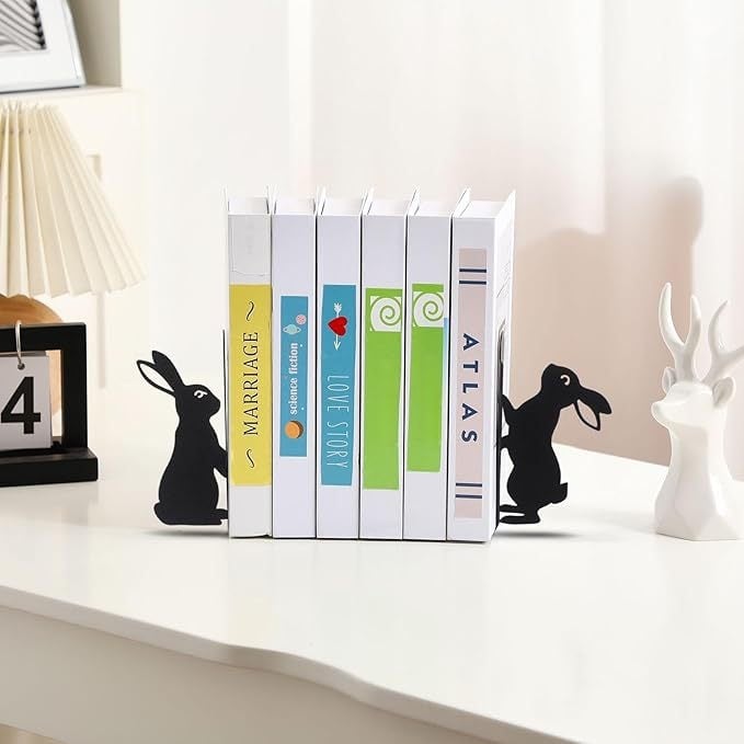 Заешки подпори за книги за бюро, креативен великденски дизайн и празнична атмосфера